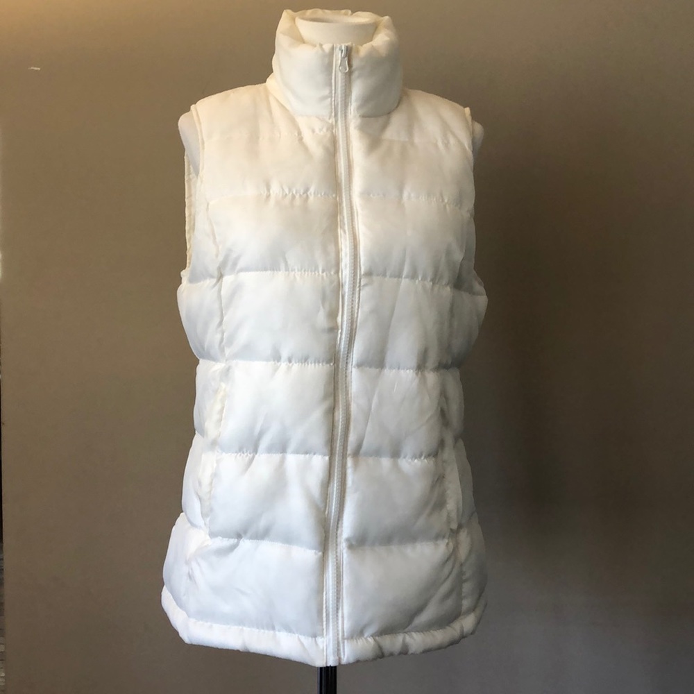 Light Weight Women’s  Puffer Vest, Sz S